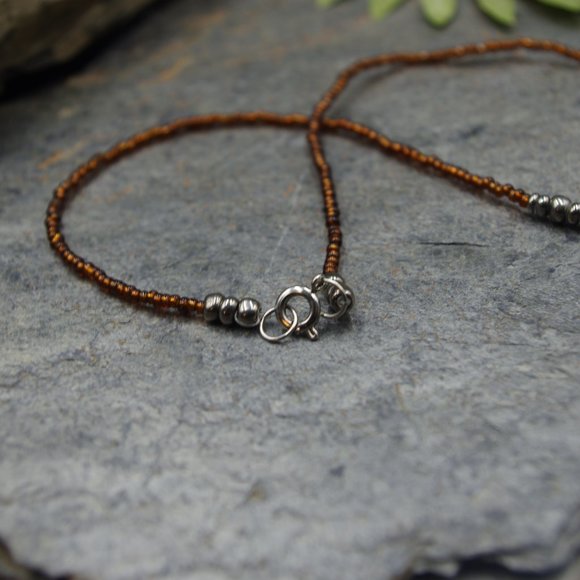 Earthy Red Jasper Pendant with Beaded Chain - Picture 4 of 5